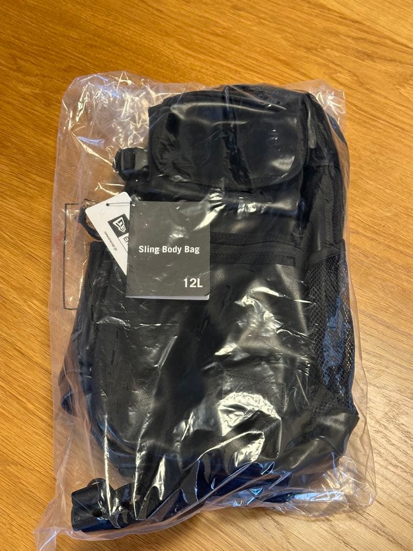 ドラゴンズ newera Body Bag 12L ブラック 20周年ワッペン付