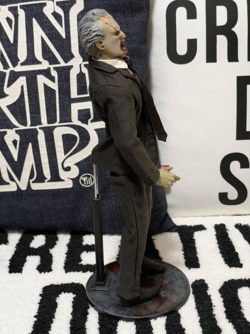 「死霊創世記 ゾンビヘッド 1/6 カスタムフィギュア」トム・サヴィーニ ロメロ