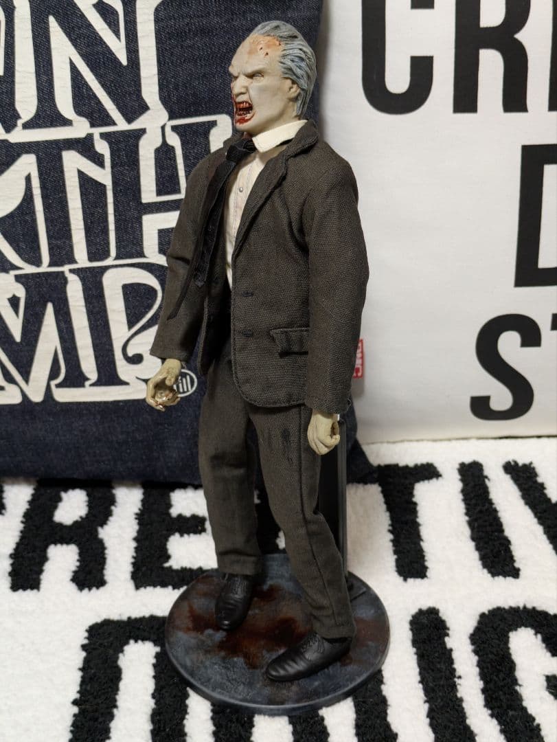 「死霊創世記 ゾンビヘッド 1/6 カスタムフィギュア」トム・サヴィーニ ロメロ