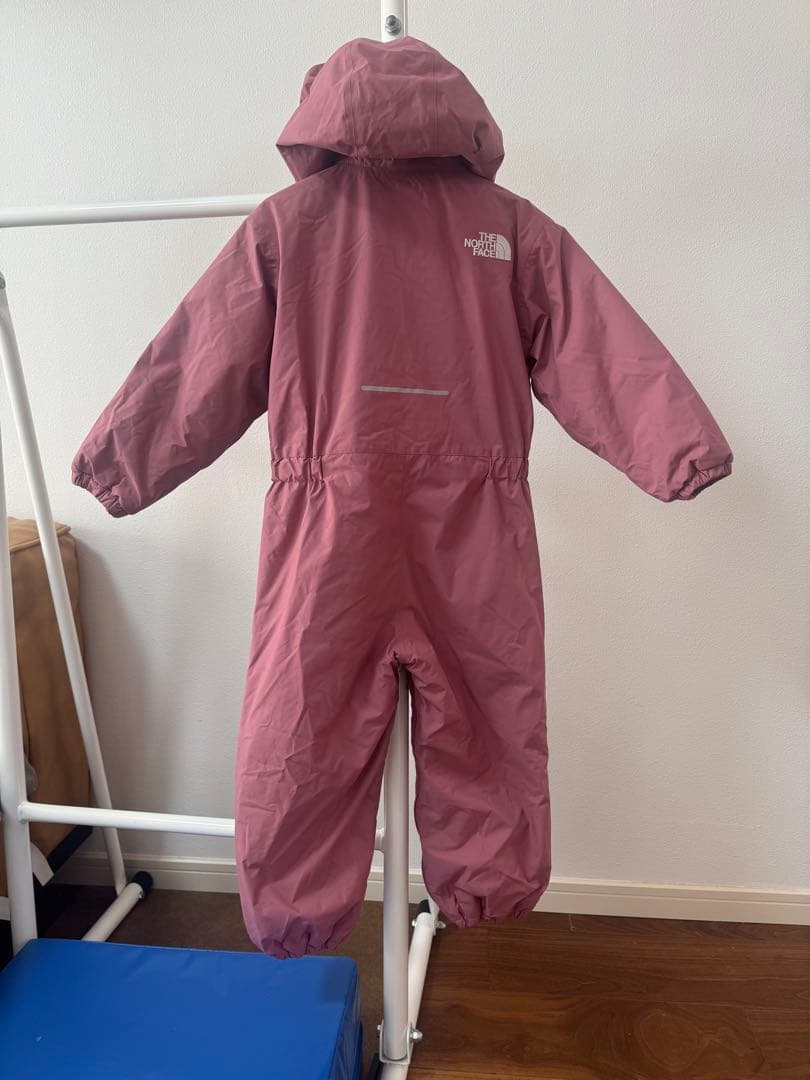 THE NORTH FACE 子ども用ジャンプスーツ ピンク
