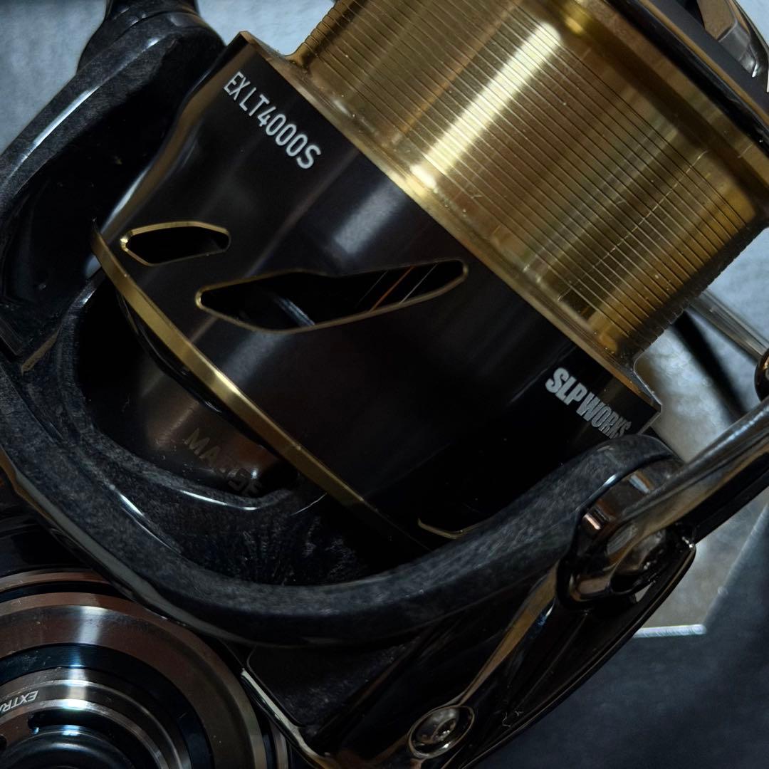 美品 Daiwa ダイワ 19セルテート LT4000-CXH スピニングリール