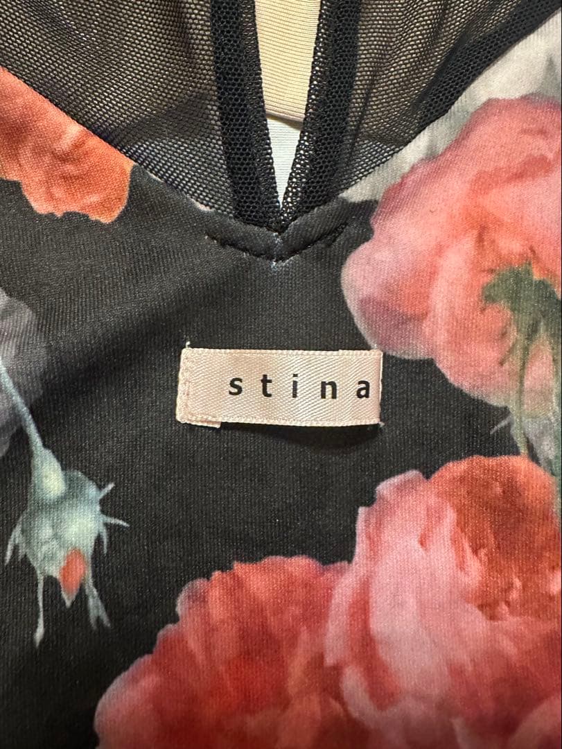 stinaスティナレオタード Pサイズ