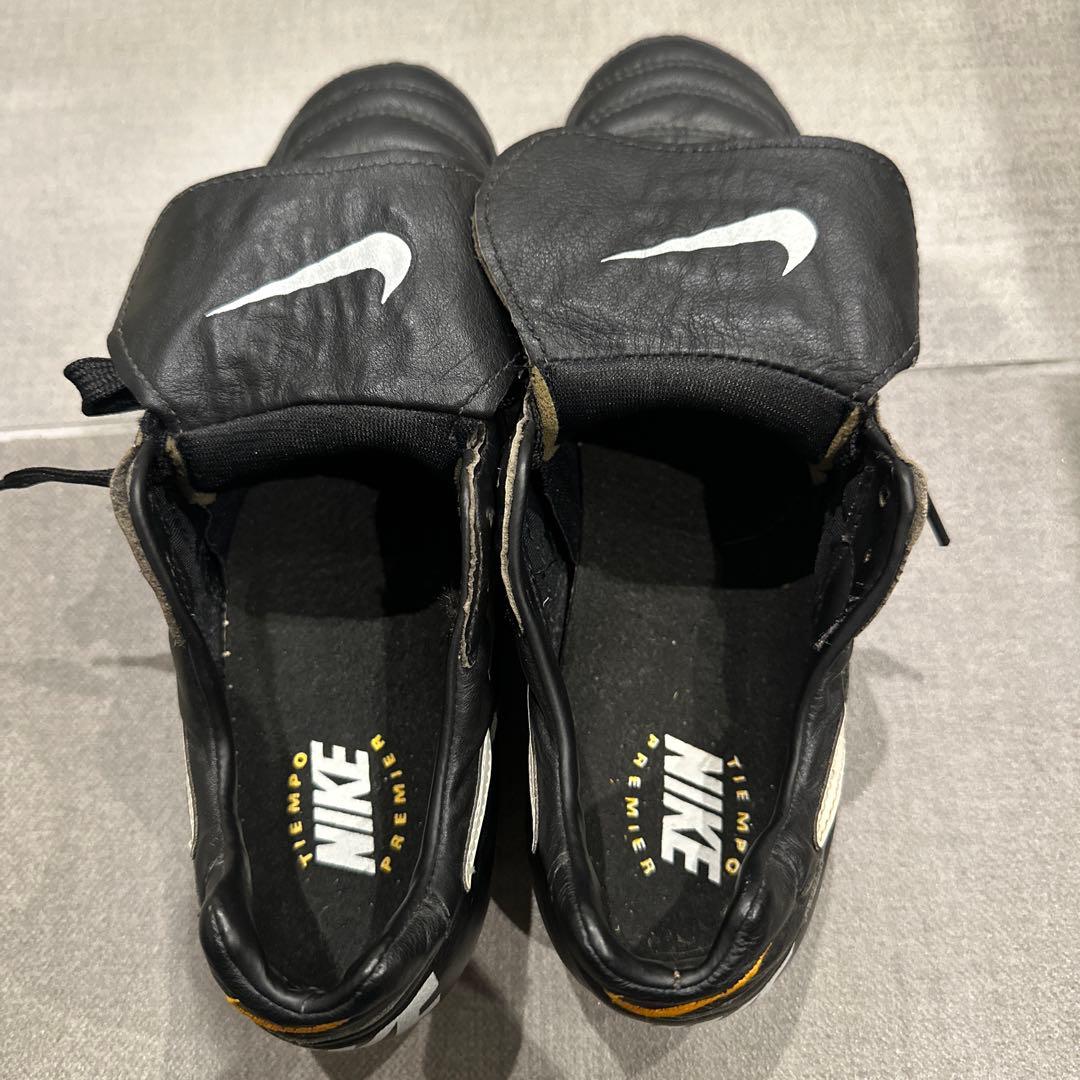 Nikeティエンポプレミア