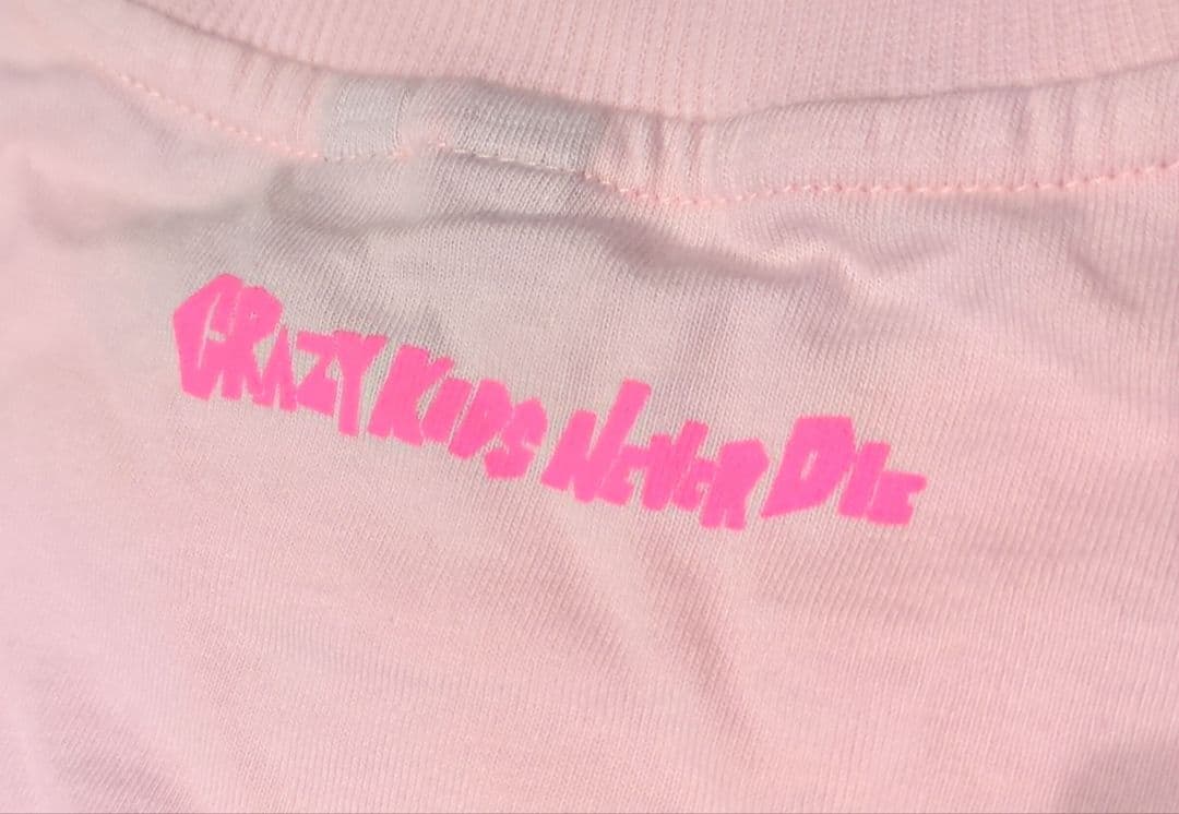 LE SSERAFIM Tシャツ CRAZY