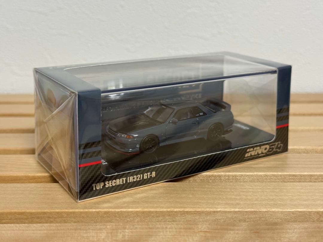 INNO64 1/64 日産GTR R32 TOP SECRET