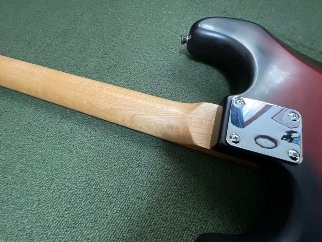 ストラト　タイプ　艶消しボディ ￼