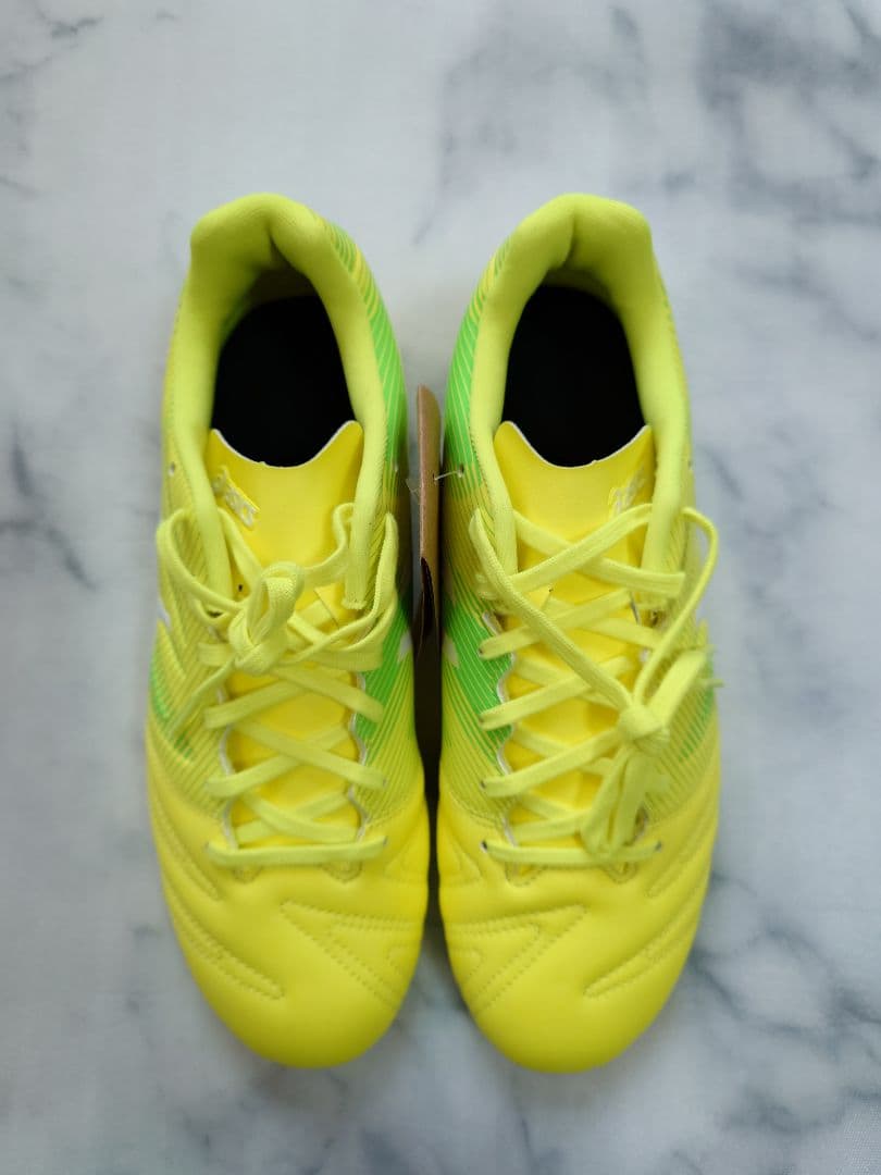 asics 新品 ウルトレッツア3 JR GS 24cm サッカーシューズ