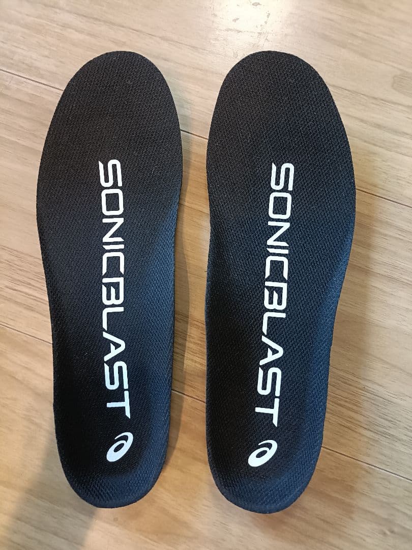 【極美品】ASICS SONICBLAST 23.0cm