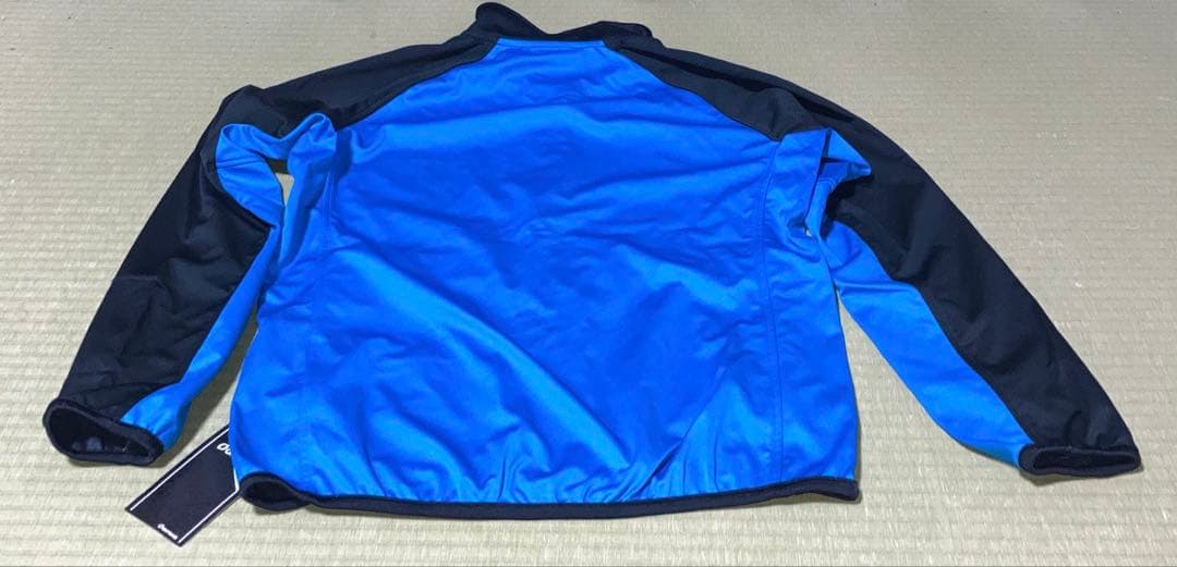 新品 オンヨネ　ミッドウェアジャケット　サイズ O