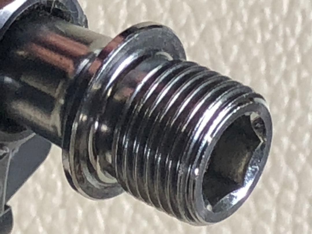 送料込み！超軽量フルカーボンシマノ ULTEGRA PD-6800 128.5g