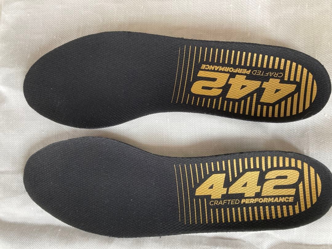 New Balance 442 ホワイト スパイクシューズ