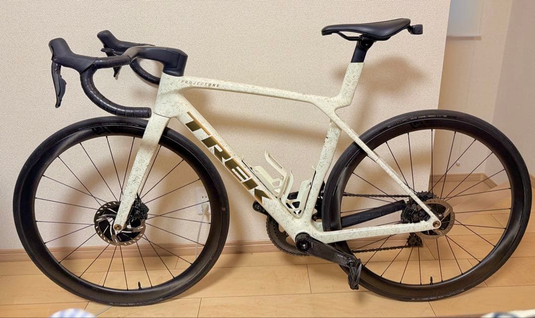 trek madone slr デュラエース9270 パワーメーター付き完成車