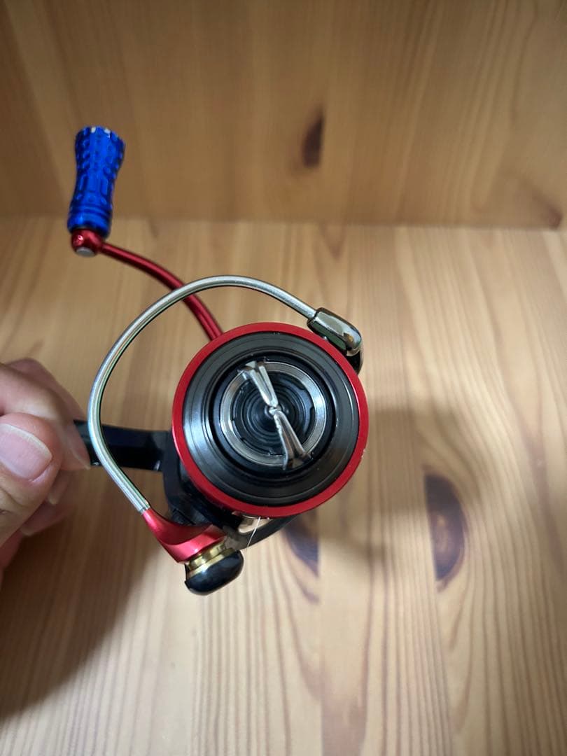 Daiwa AEGIS 2003F-H スピニングリール