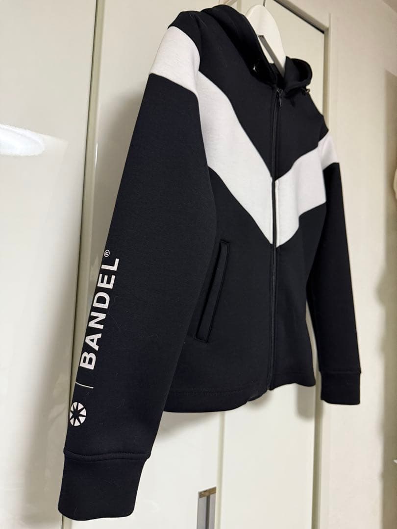 BANDEL バンデル パーカー V SWITCH FULL ZIP PARKA