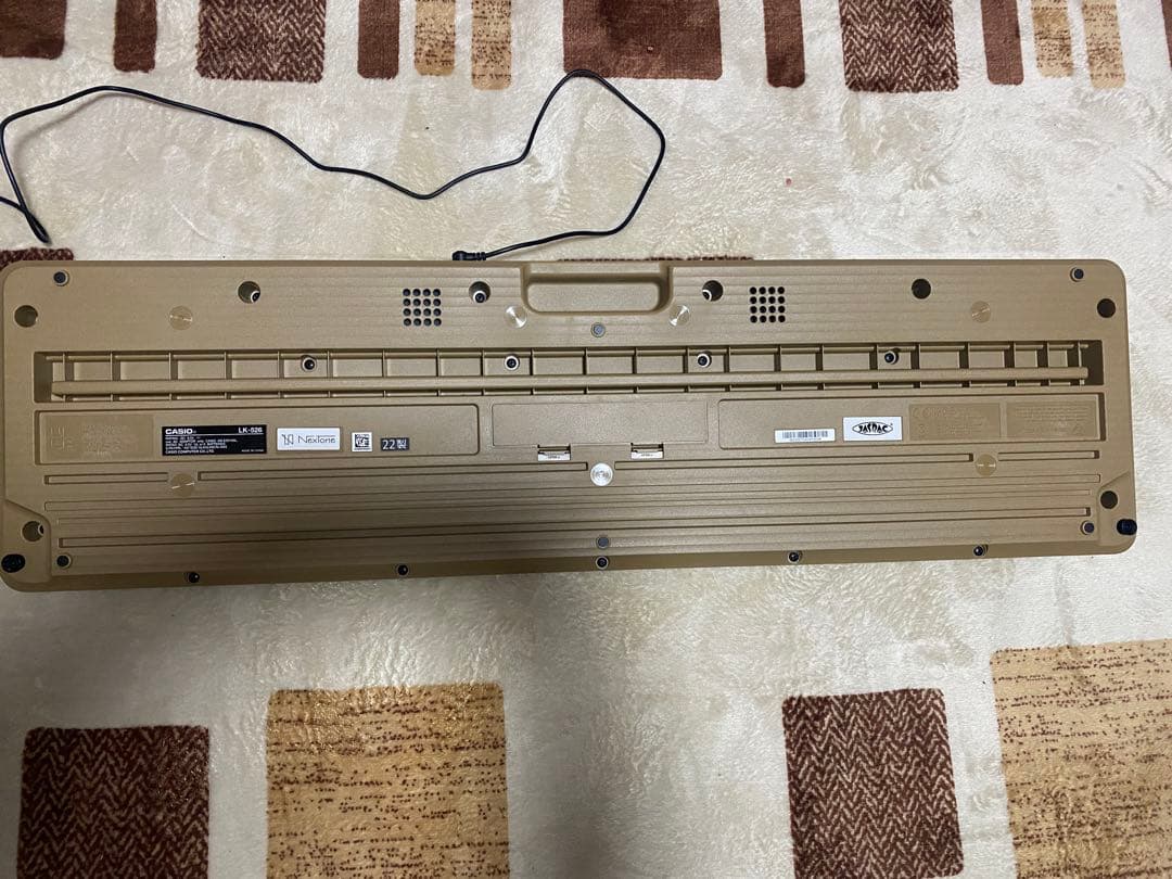 CASIO LK-526 電子キーボード
