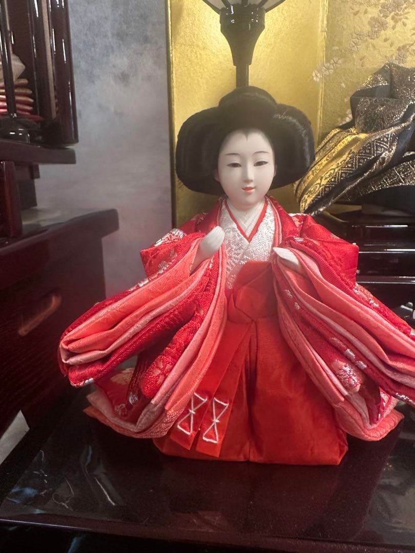 高級 三段飾り 雛人形セット 本仕立て衣装 金屏風付き 新品未使用 展示品