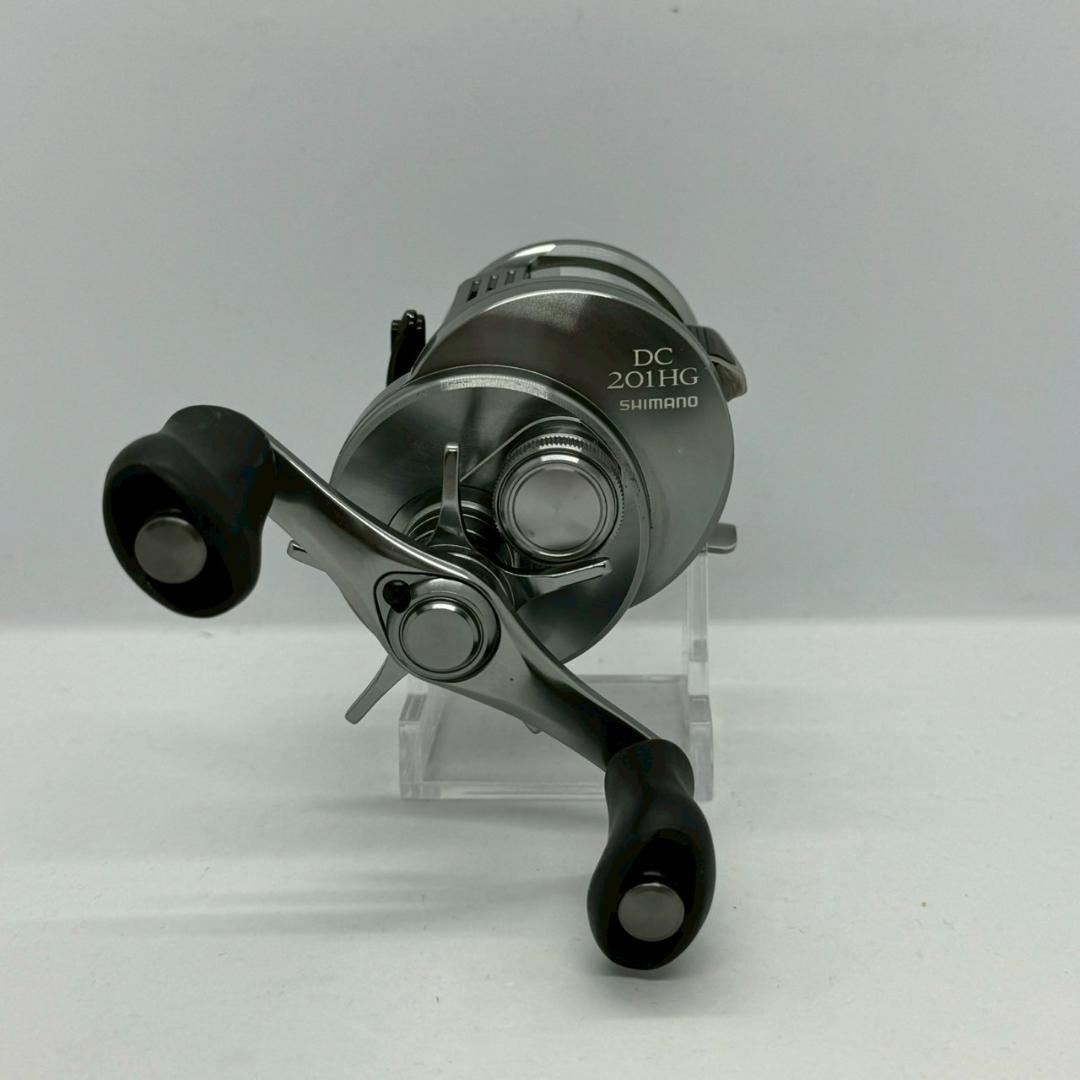 美品 シマノ 20カルカッタコンクエストDC 201HG 左ハンドル