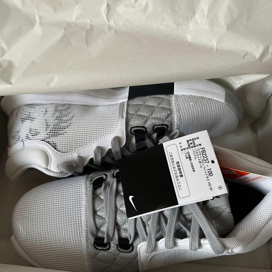 シューズ(男性用) LEBRON WITNESS VIII EP 7.5