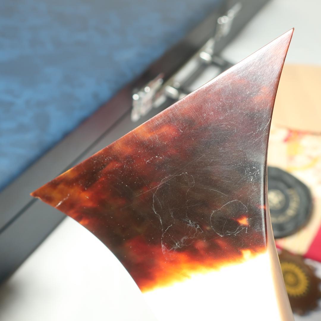 三味線 中棹 トチ虎杢 黒檀糸巻 東さわり 鼈甲撥 ハードケース付 管理N10