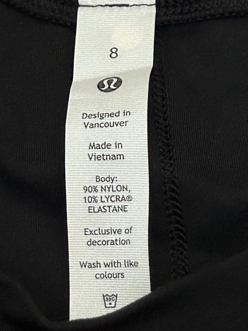 ルルレモン　lululemon ブラック　ヌル素材　ヨガウェア　新品タグ付き