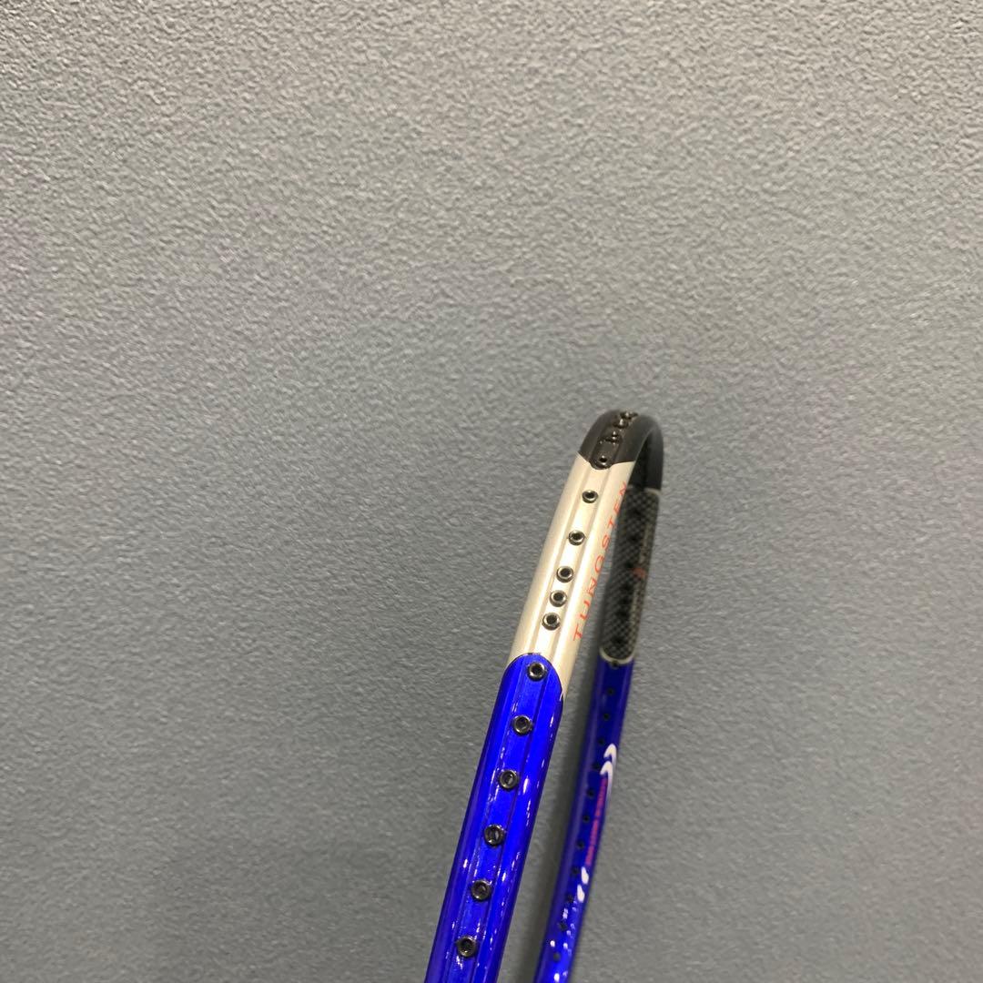 TRIPLE THREAT SHARK バドミントンラケット