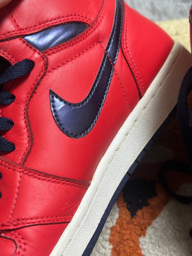 Air Jordan レッド ハイカットシューズ