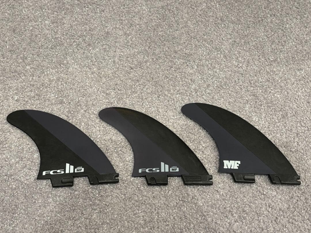 FCS フィン　MF Neo Carbon