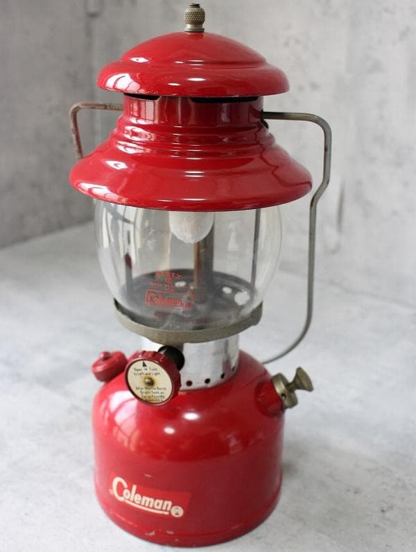 62年製 コールマン 200A ガソリンランタン レッド