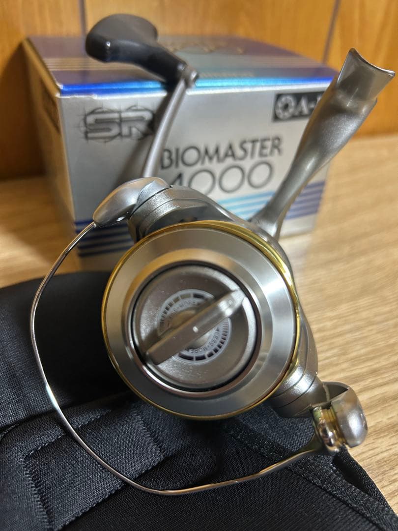 05 バイオマスター 4000 BIOMASTER スピニングリール