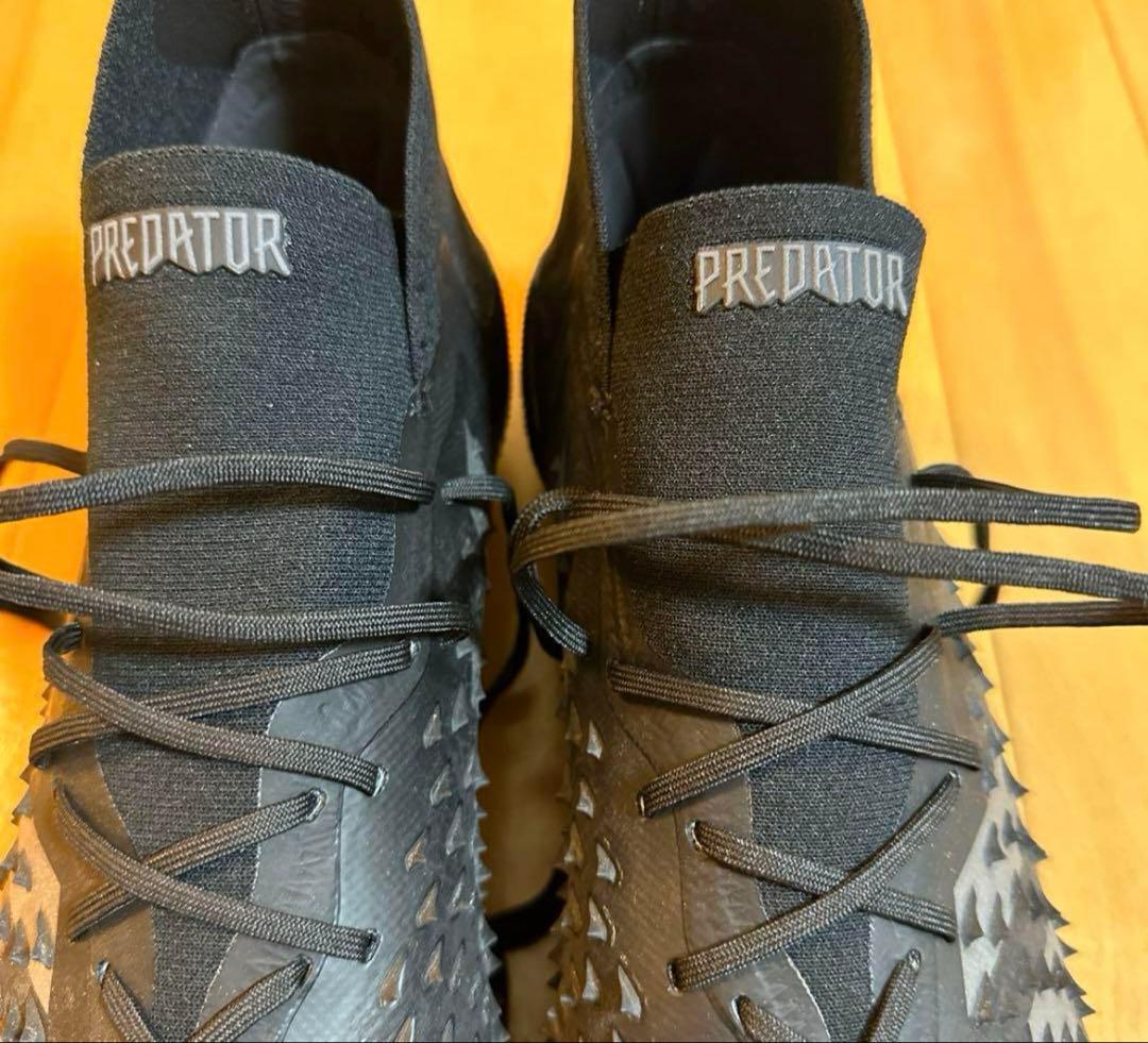 adidas Predator サッカースパイク