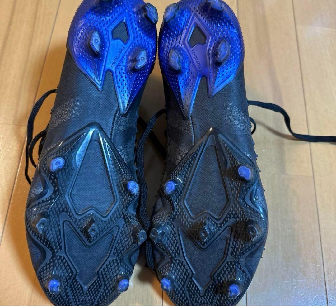adidas Predator サッカースパイク