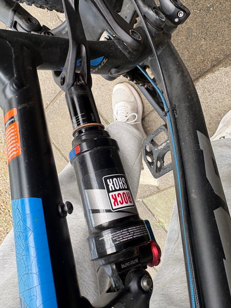RockShox Monarch リアサスペンション　134