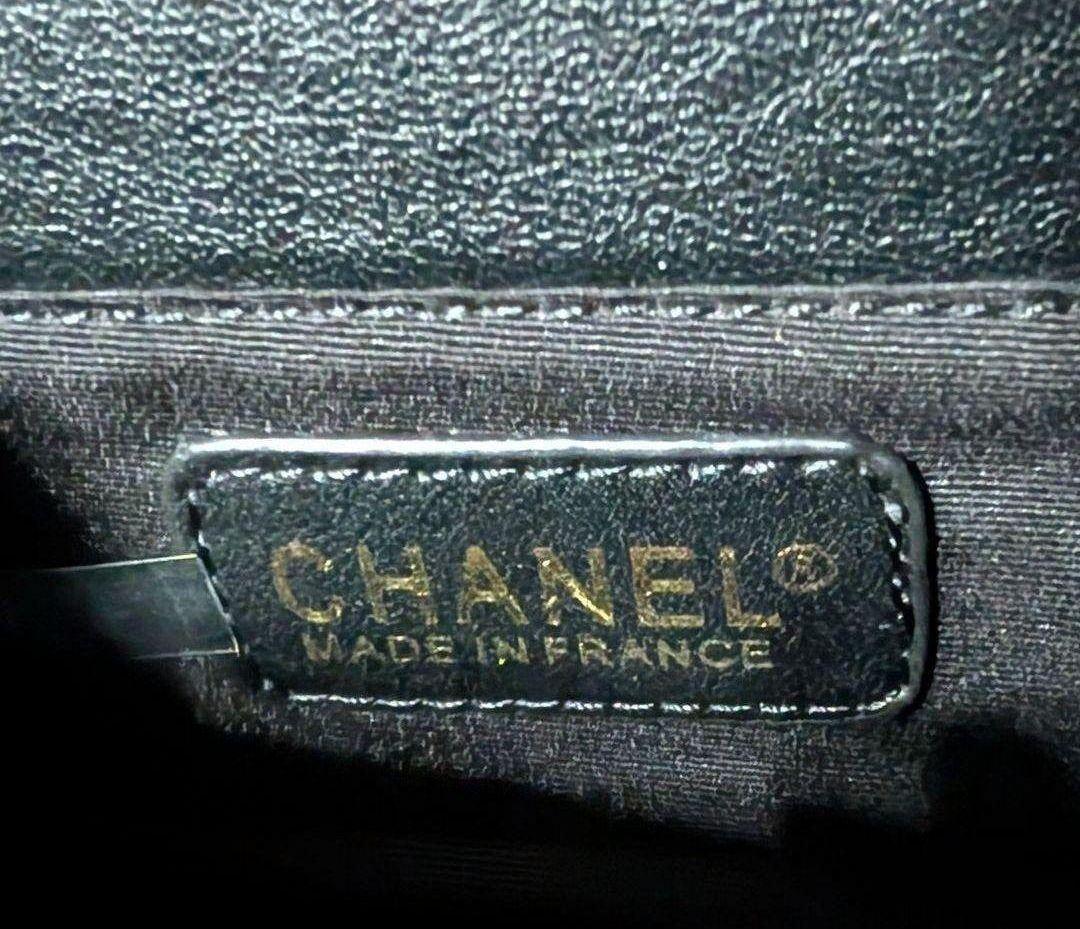 CHANELブラックキルティングショルダーバッグ ミニマトラッセ ノベルティ