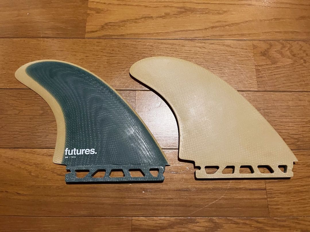 futures サーフボードフィン 2色セット