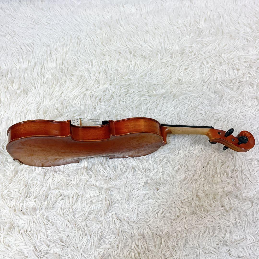 人気サイズの4/4 スズキバイオリン4/4 品番200 弓ケ―ス