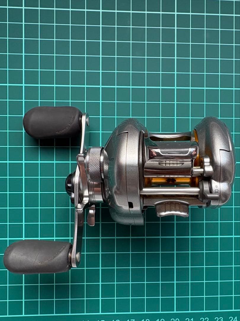 シマノ　07メタニウムMg 6.2 レフトハンドル