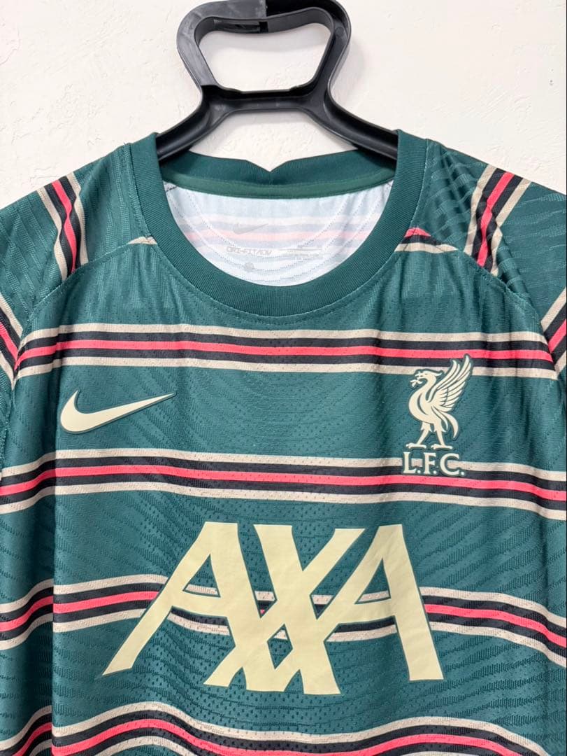 【新品未使用】リヴァプール21-22 選手着用 Pre-match shirt