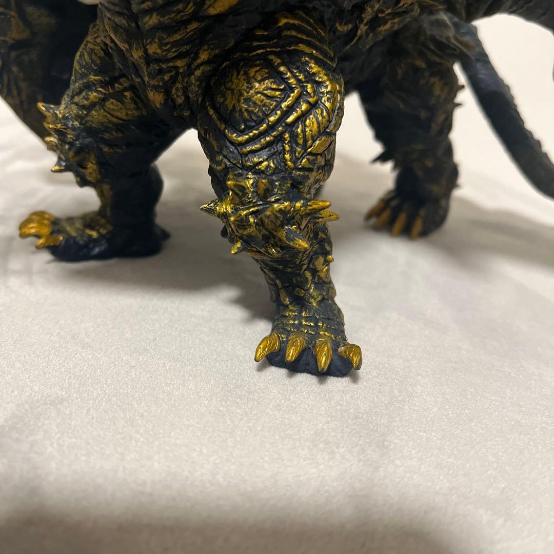 【タグ付き極美品】 カイザーギドラ ムービーモンスター シリーズ ゴジラ ソフビ