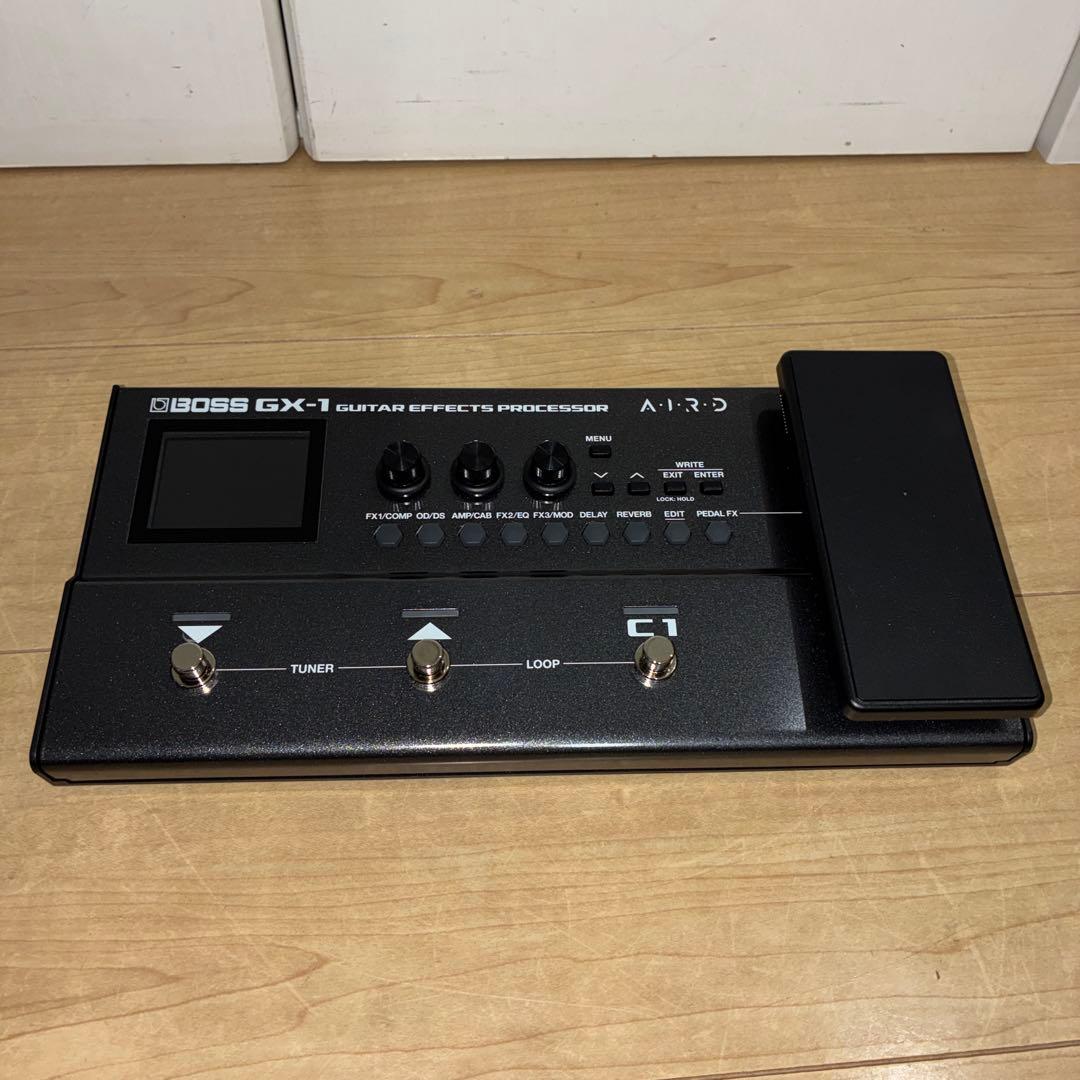 ほぼ新品！　BOSS GX-1 マルチエフェクター