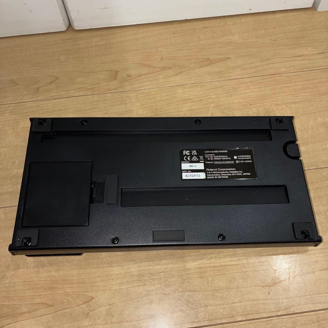 ほぼ新品！　BOSS GX-1 マルチエフェクター