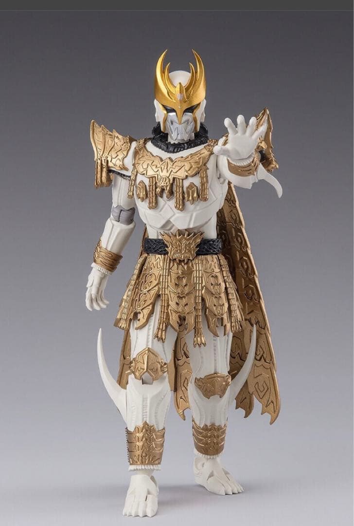 プレミアムバンダイ限定 仮面ライダークウガアルティメット ン.ダグバ.ゼパ