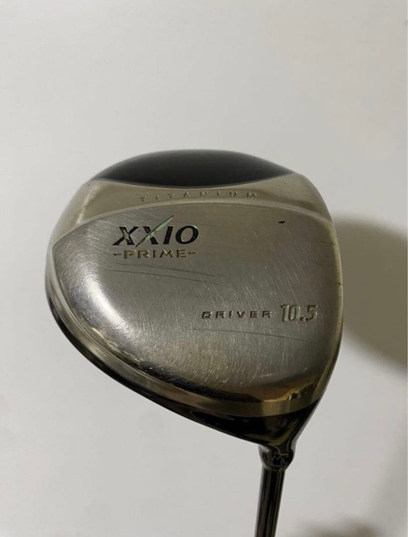 600 曲がらないドライバー！短尺　43.5インチ　ゼクシオ