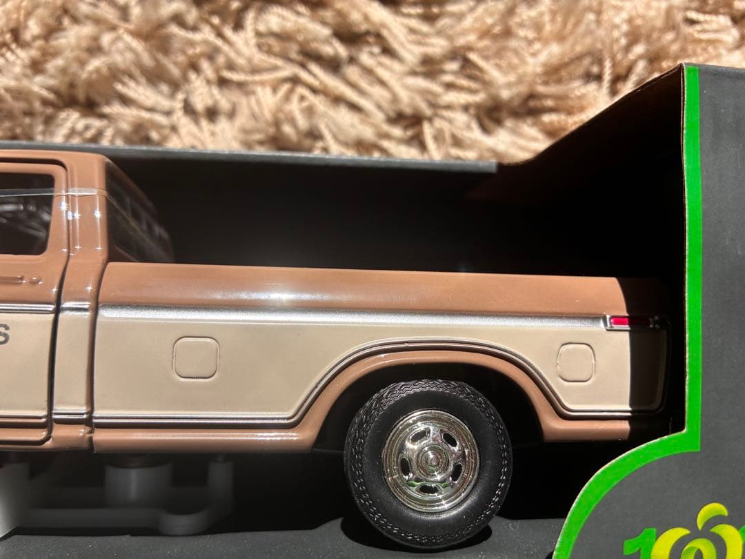オーストラリア Woolworth ミニカー　Ford トラック　セット