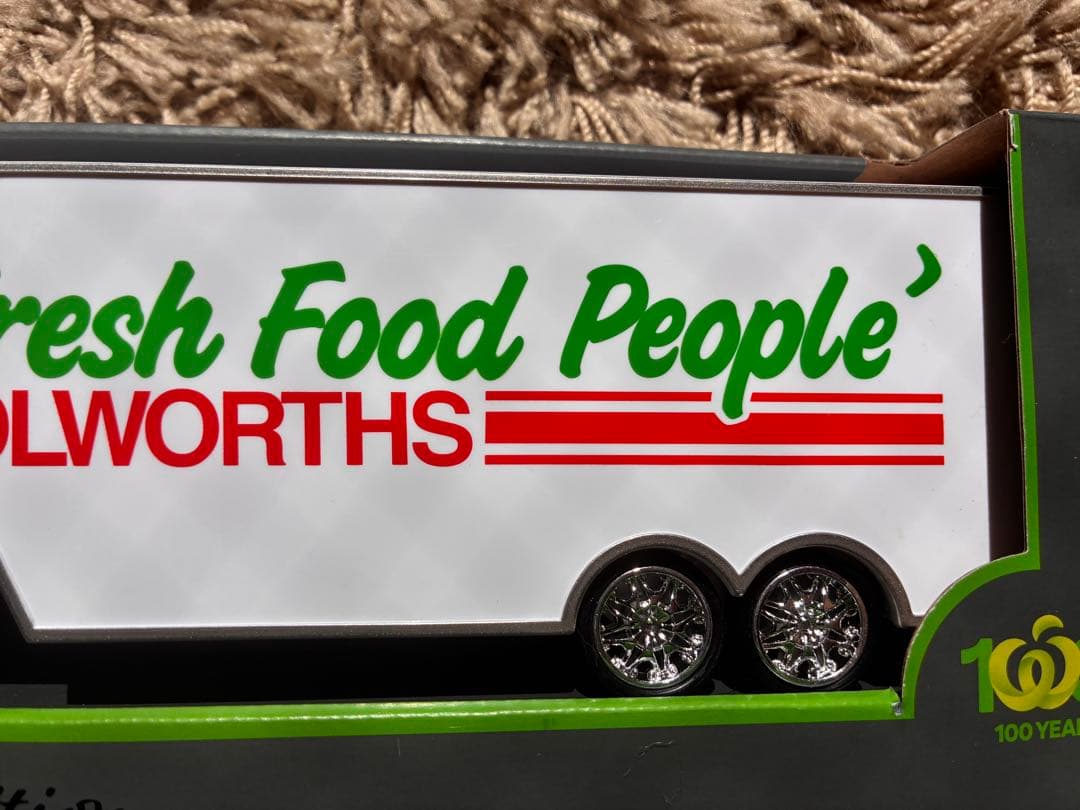 オーストラリア Woolworth ミニカー　Ford トラック　セット
