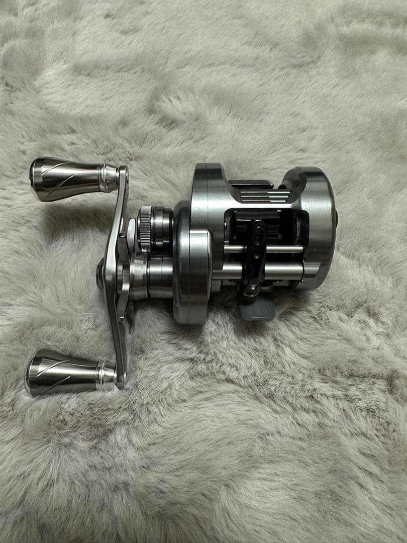 【中古】シマノ20カルカッタコンクエストDC100HG