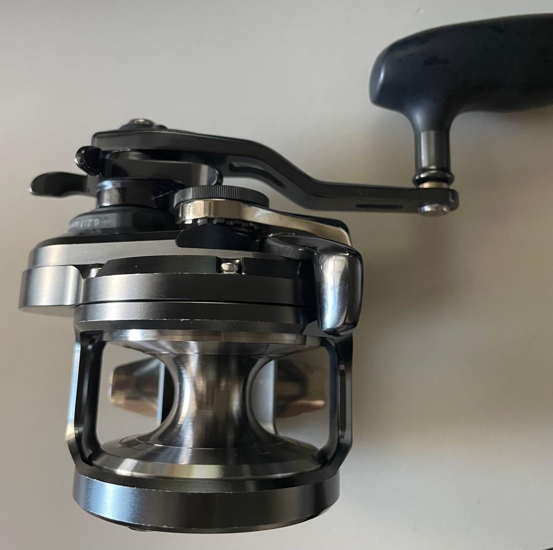 リール OCEA JIGGER F CUSTOM 2000NRHG