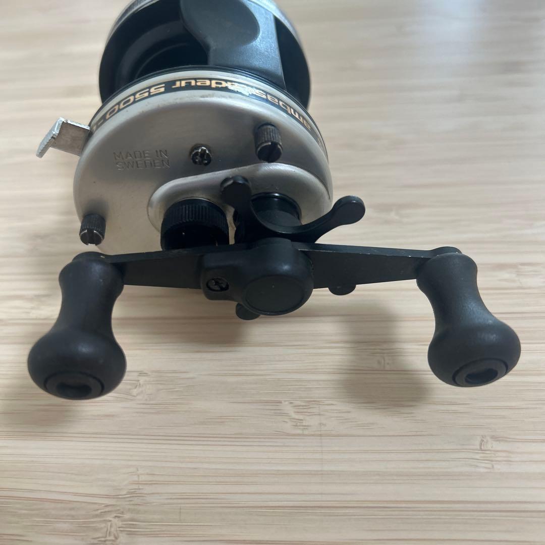Abu Garcia アブ アンバサダー 5500-C3 ベイトリール