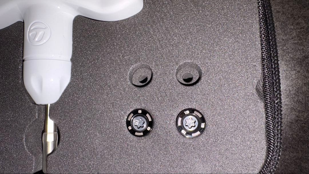 テーラーメイドQi4D 初回購入特典ポーチ非売品レンチTAS ウエイト新品未使用