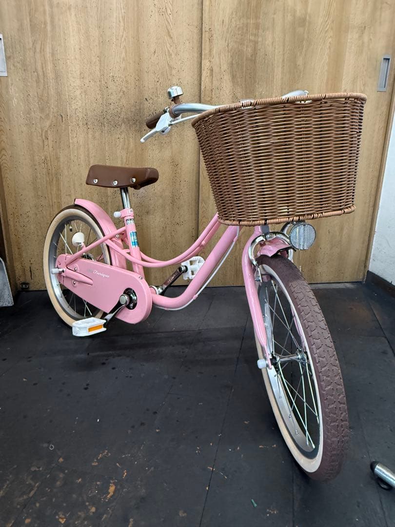 中古車　幼児用　Little Feerique　18インチ　美品