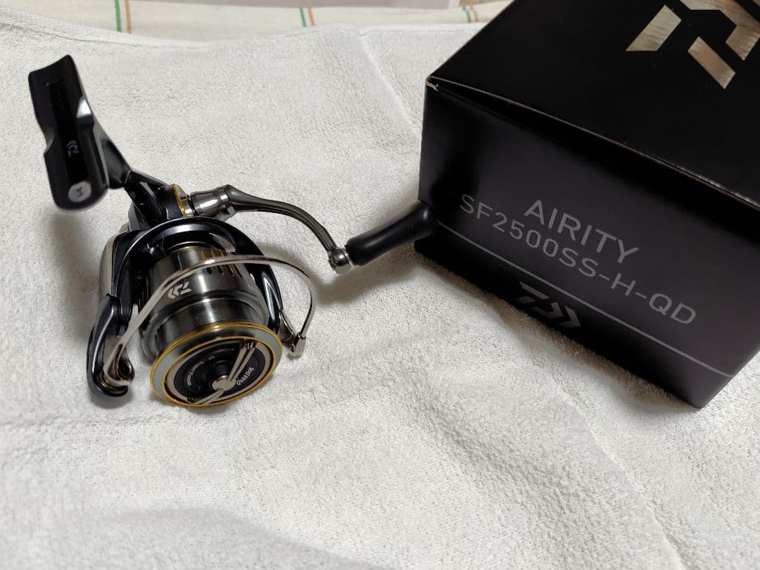 Daiwa スピニングリール AIRITY SF2500SS-H-QD